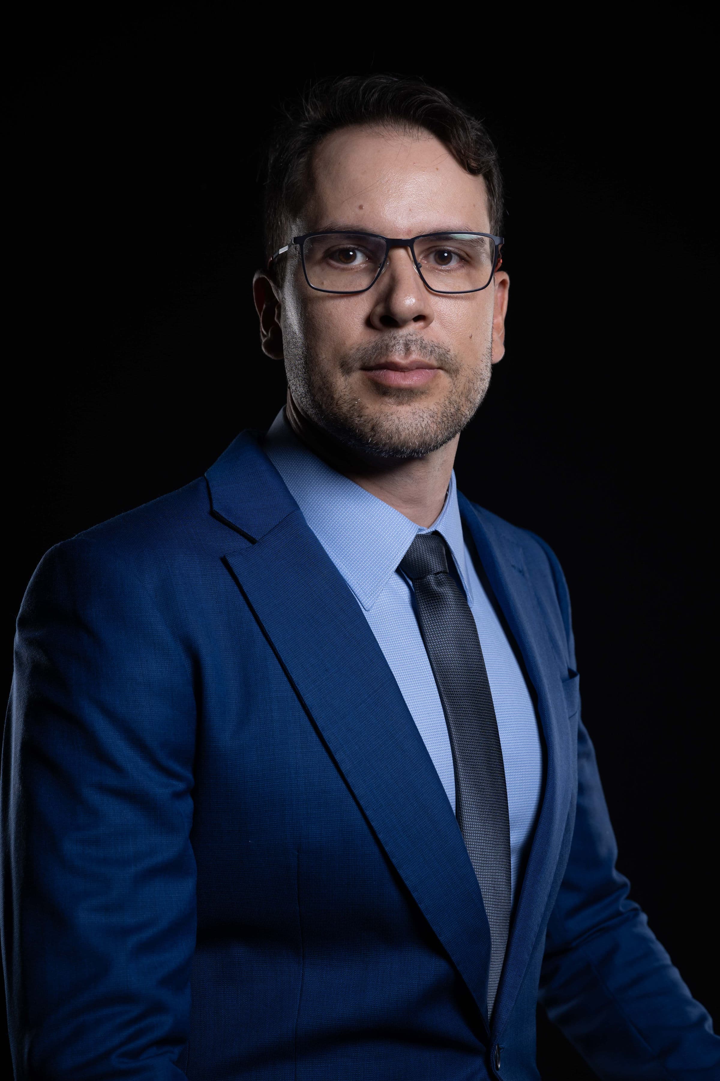 Dr. Leonardo Caetano